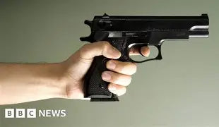 FAKE METAL GUN USED FOR SELF DEFENCE